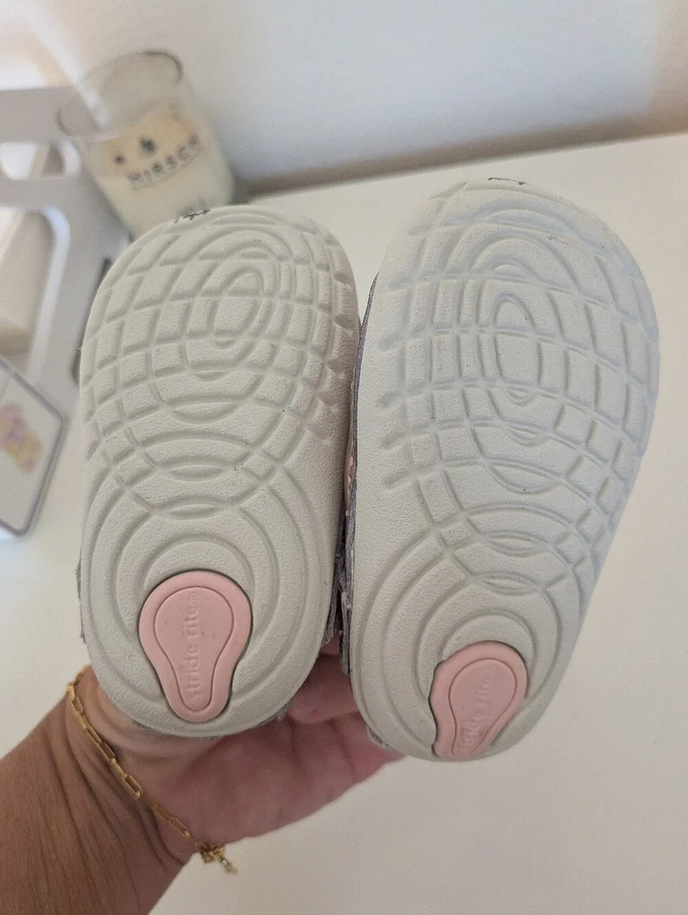 Stride Rite Sneaker Sandals 4 Like New
